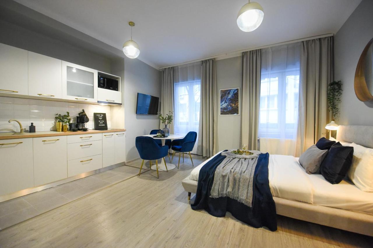 Ferienwohnung Urban Adventure For Two Bukarest Exterior foto